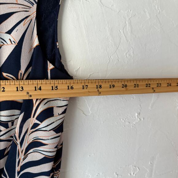 Vero Moda Tropical Romper Size S Navy Palm Print Blue Lace Back Coastal Chic - Picture 9 of 10